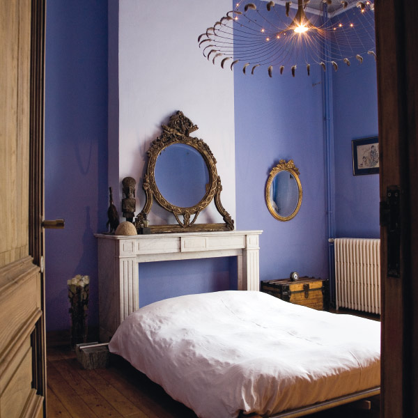 blue-room-interior